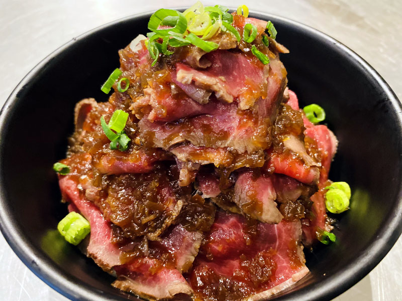 Wagyu Roasted Beef Bowl 1/2LBS